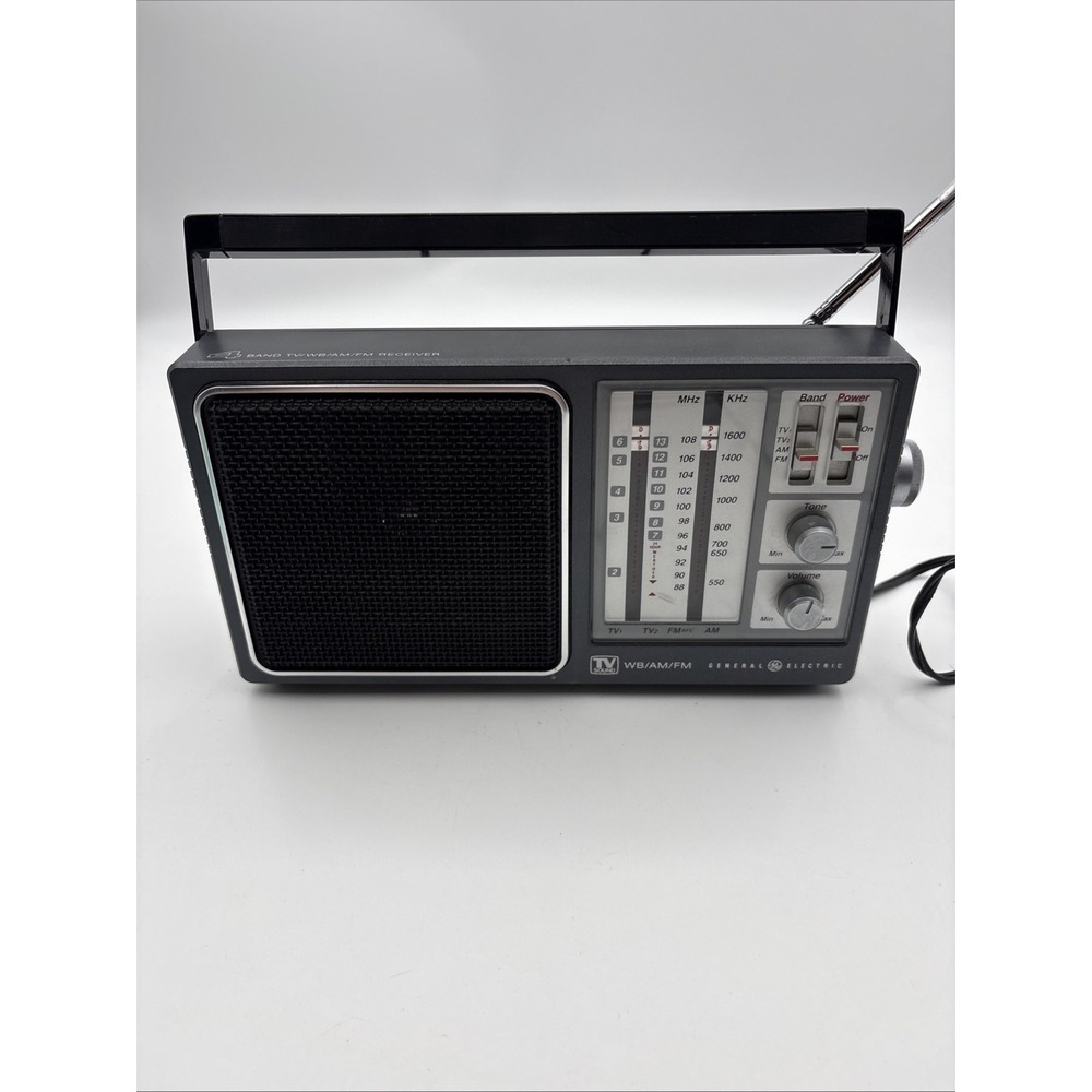 Vintage GE General Electric 4 Band Receiver TV WB AM FM Radio 7-2945A Tested